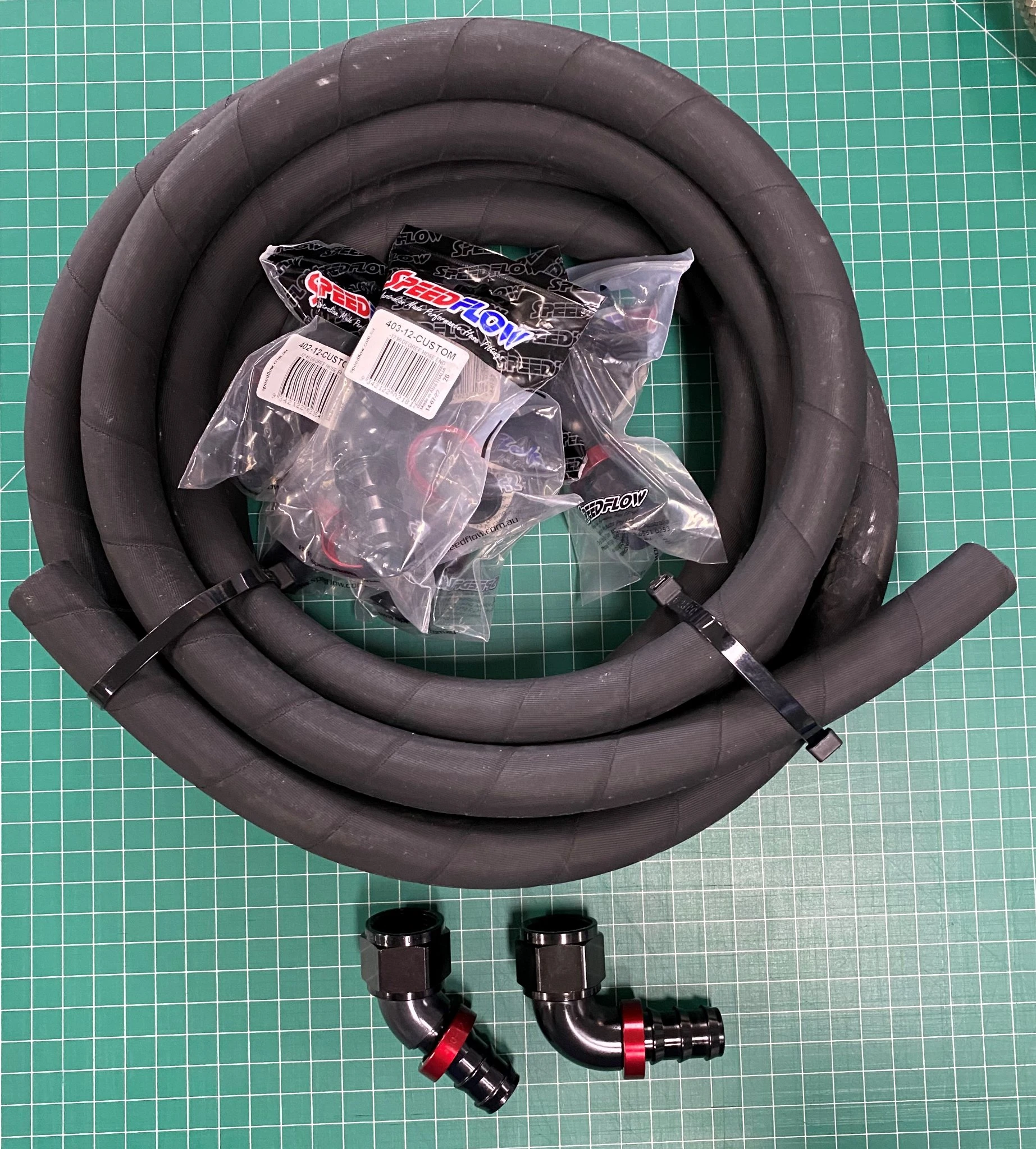 Speedflow hose and fitting kit with hose ends and adaptors